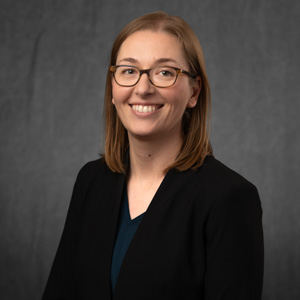 Leslie Baskin - headshot