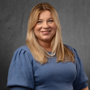 Sondra Bennett - headshot