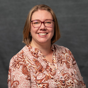 Laura Sutton - headshot